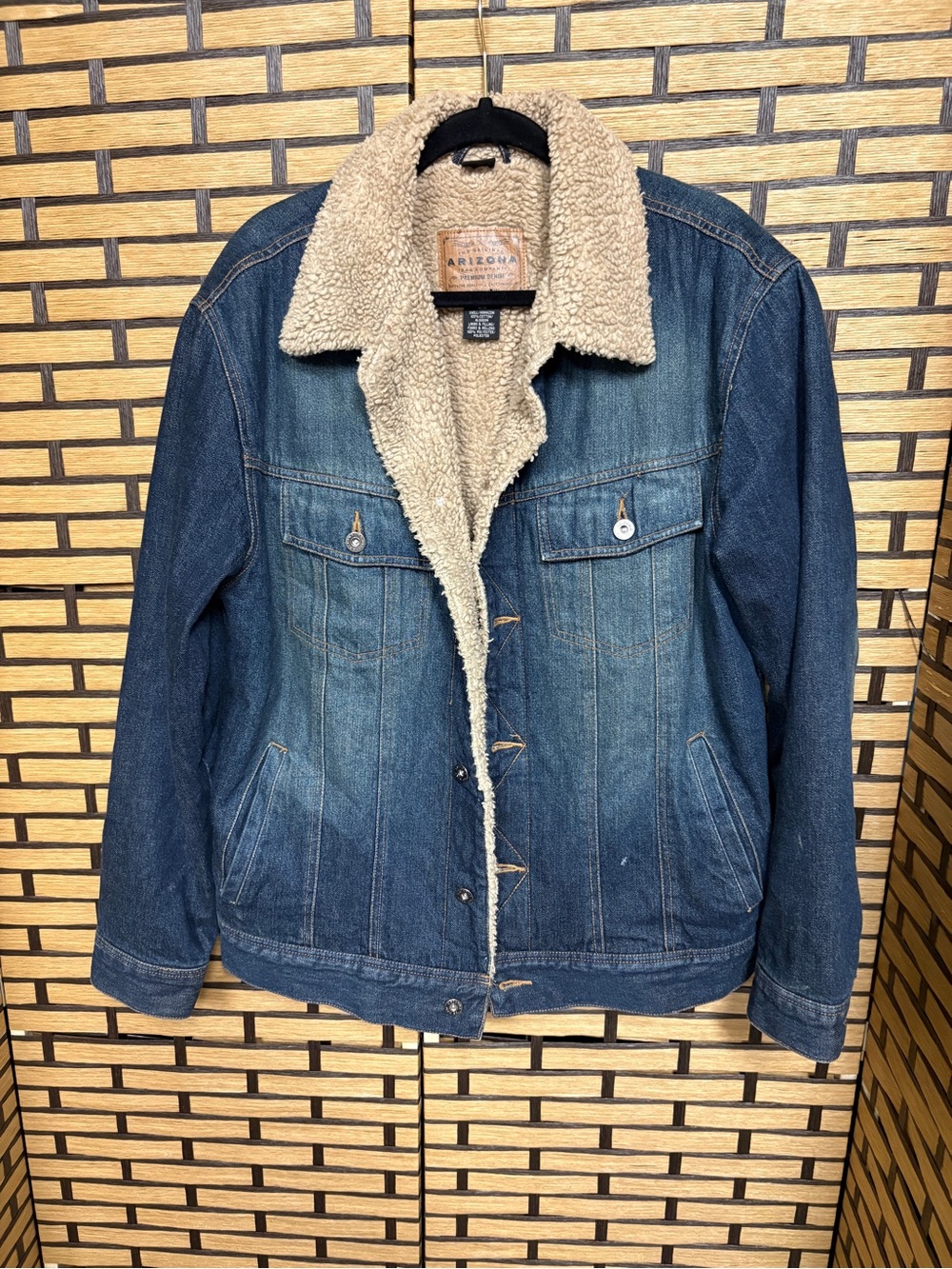 Arizona Sherpa lined Jean jacket size medium
